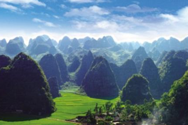 贵州十大最好玩的景点 世界自然遗产梵净山和赤水丹霞上榜