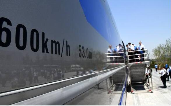 【聚焦】跑一趟京沪3.5小时 中国速度最快的陆地交通工具快过飞机