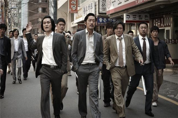 韩国十大黑帮电影：《黄海》上榜，《中国城》由鬼怪新娘主演